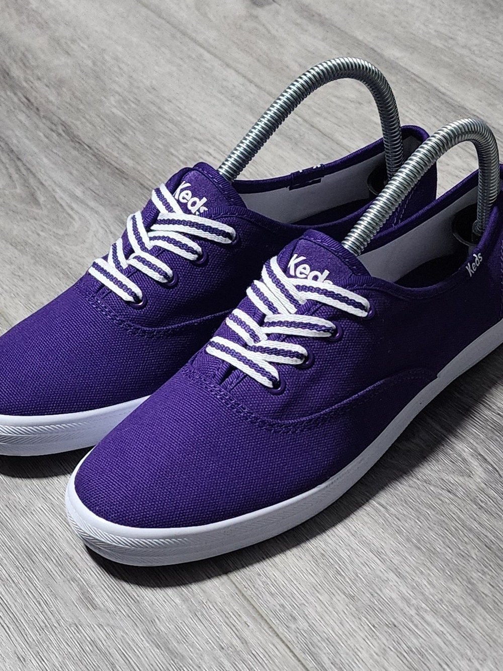 NWOB Keds Champion Vibrant Dewy Purple Canvas Sneakers Womens Size 8